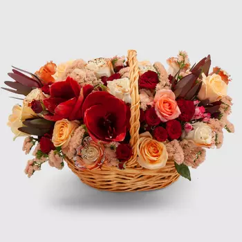 Букет в корзине Сладкие чары