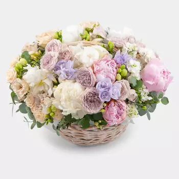 Букет в корзине Светлое чувство