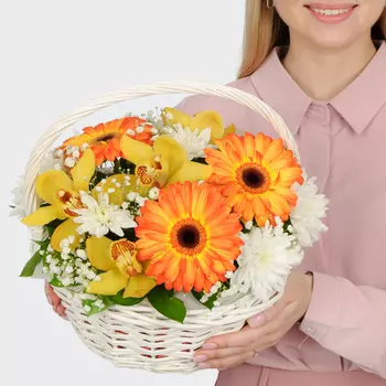 Букет в корзине Тропический коктейль