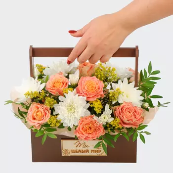 Букет в ящике Тропа любви