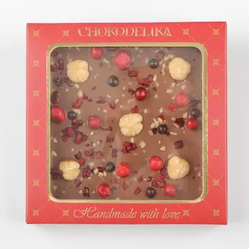 Шоколад молочный Вишня, фундук, карамель с украшением (75г)