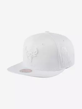 Бейсболка с прямым козырьком MITCHELL NESS HHSS2995-CBUYYPPPWHIT Chicago Bulls NBA (белый), Белый