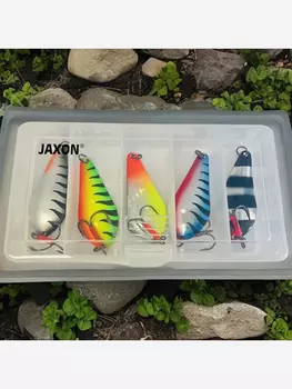 Блесны колебалки Атом 15 гр 6,5 см набор в коробке 16х9х4 см с поводками Jaxon, Мультицвет