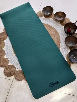 Коврик для йоги NiiDRA Basic зелено-оливкового цвета, толщина 6 мм, Зеленый