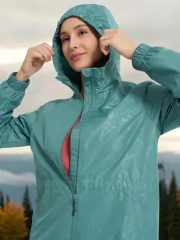 Ветровка женская Outventure, Зеленый