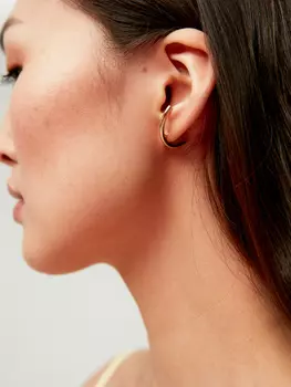 Серьги-гвоздики