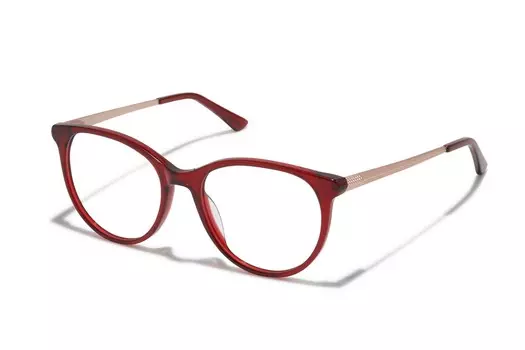 1767 06 52/18 Euro_Eyewear Revlon