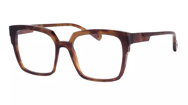 Caroline Abram Frida 756