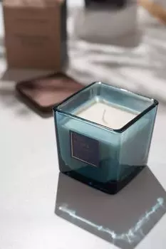 Ароматическая свеча Shea Butter Sofi De MarkO