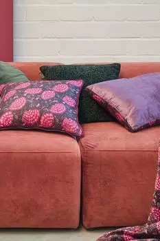 Бархатная декоративная подушка Boline Beddinghouse