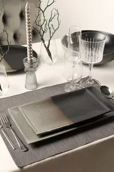 Блюдо фарфоровое Umi Maxwell & Williams