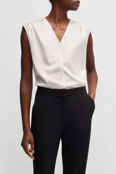 Блузка шелковая без рукавов BOSS