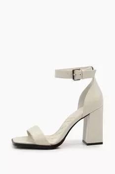 Босоножки кожаные на каблуке Abricot