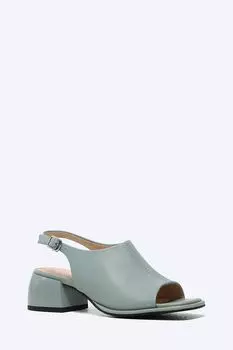 Босоножки кожаные VITACCI