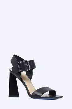 Босоножки кожаные VITACCI