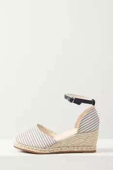 Босоножки текстильные на танкетке Ever be