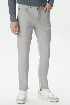 Брюки хлопковые зауженные Lacoste