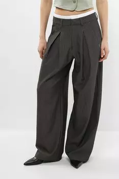Брюки с защипами с широкими брючинами s.Oliver