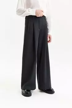 Брюки широкого кроя с защипами Silver Spoon