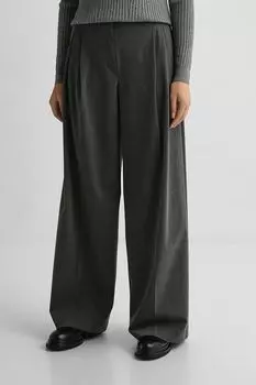 Брюки свободного кроя с защипами BELUCCI