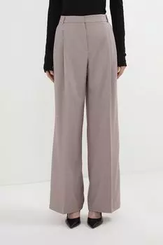 Брюки свободного кроя с защипами BELUCCI