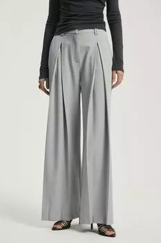 Брюки свободного кроя с защипами Nume