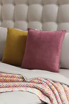 Декоративная подушка COINCASA