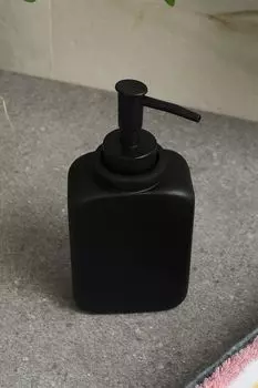 Диспенсер для жидкого мыла COINCASA