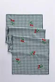 Дорожка настольная в клетку с принтом Strawberries Emb COINCASA