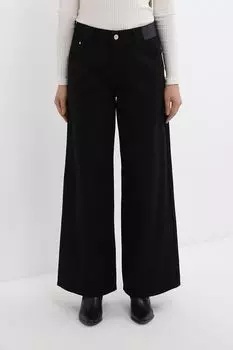 Джинсы однотонные с широкими брючинами BELUCCI