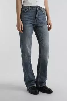 Джинсы расклешенные BOSS