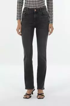 Джинсы с эффектом потертости Comma