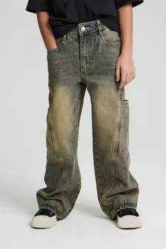 Джинсы с эффектом потертости и карманами SMENA