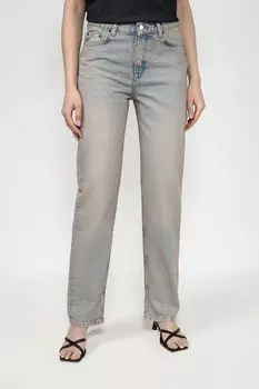 Джинсы с эффектом потертости Twist