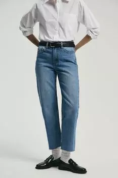 Джинсы с эффектом потертости укороченные Nume