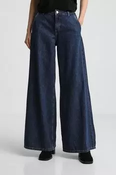 Джинсы с широкими штанинами s.Oliver