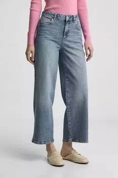 Джинсы укороченные Comma