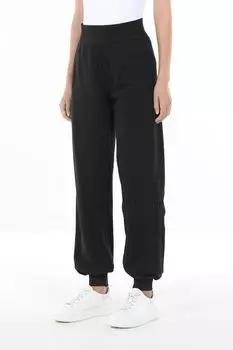 Джоггеры однотонные с карманами Calvin Klein Jeans