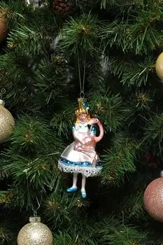 Елочная игрушка стеклянная Алиса с фламинго Holiday Classics