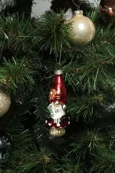 Елочная игрушка стеклянная Гномик Holiday Classics