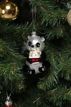 Елочная игрушка стеклянная Панда Диндин Holiday Classics