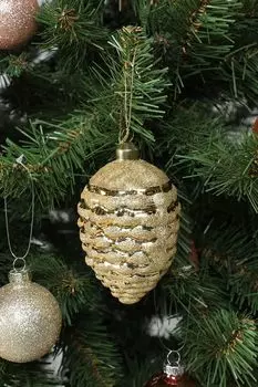 Елочная игрушка стеклянная с декором COINCASA