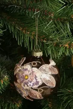 Елочный шар с декором Flowers Kersten