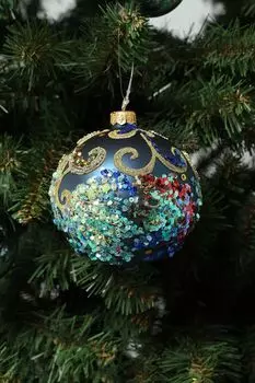 Елочный шар стеклянный с декором GOODWILL