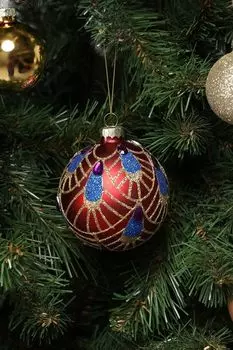 Елочный шар стеклянный с декором Holiday Classics