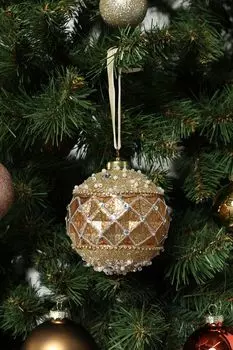 Елочный шар стеклянный со стразами и бусинами Karlsbach