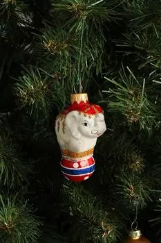 Формовая елочная игрушка Слон на шаре Max Christmas
