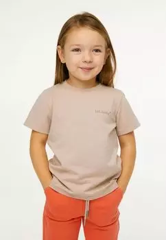 Футболка 1st.