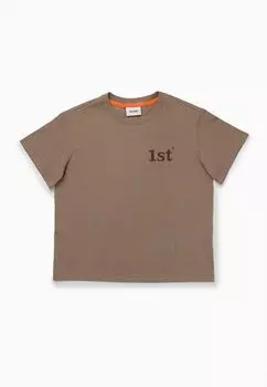 Футболка 1st.