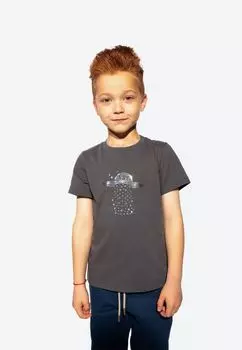 Футболка 1st.